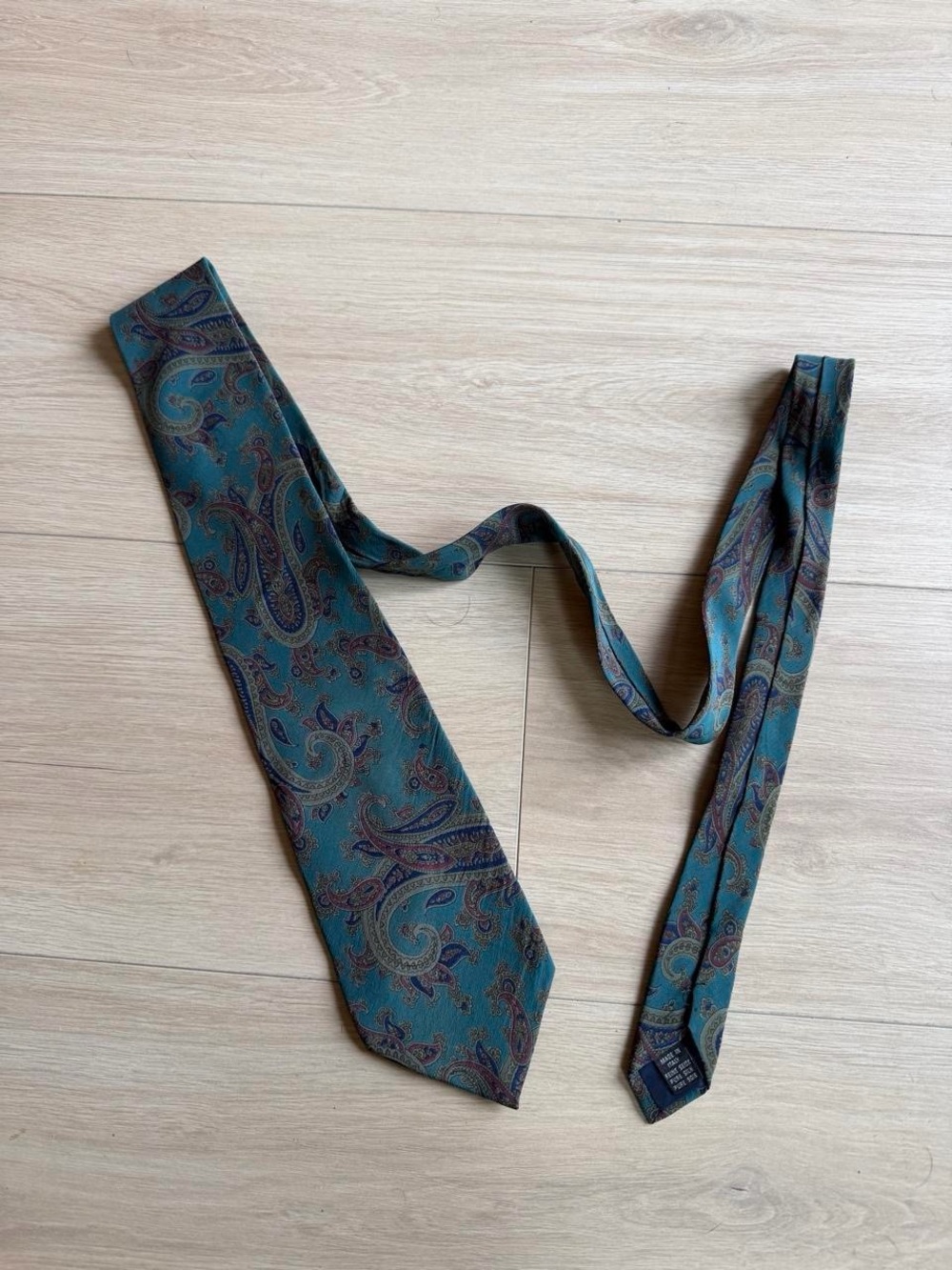 Men's Teal Paisley Silk Tie - Classic Formal Accessory